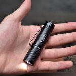 Review đèn pin Nextorch K21: cây đèn AA tuyệt vời!