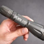 Review đèn pin Elzetta Bones: Made In USA, 1 mức sáng, giá hơn 4 triệu