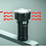 Tại sao đèn pin bật một lúc đã rất NÓNG và tự HẠ độ sáng?